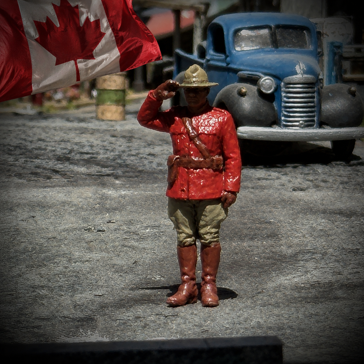 Hero Salute - HO Scale Figure (CHOOSE ONE)