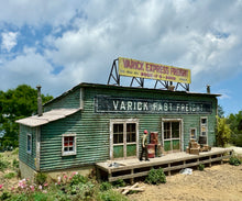 Load image into Gallery viewer, Varick Fast Freight - HO Scale Kit