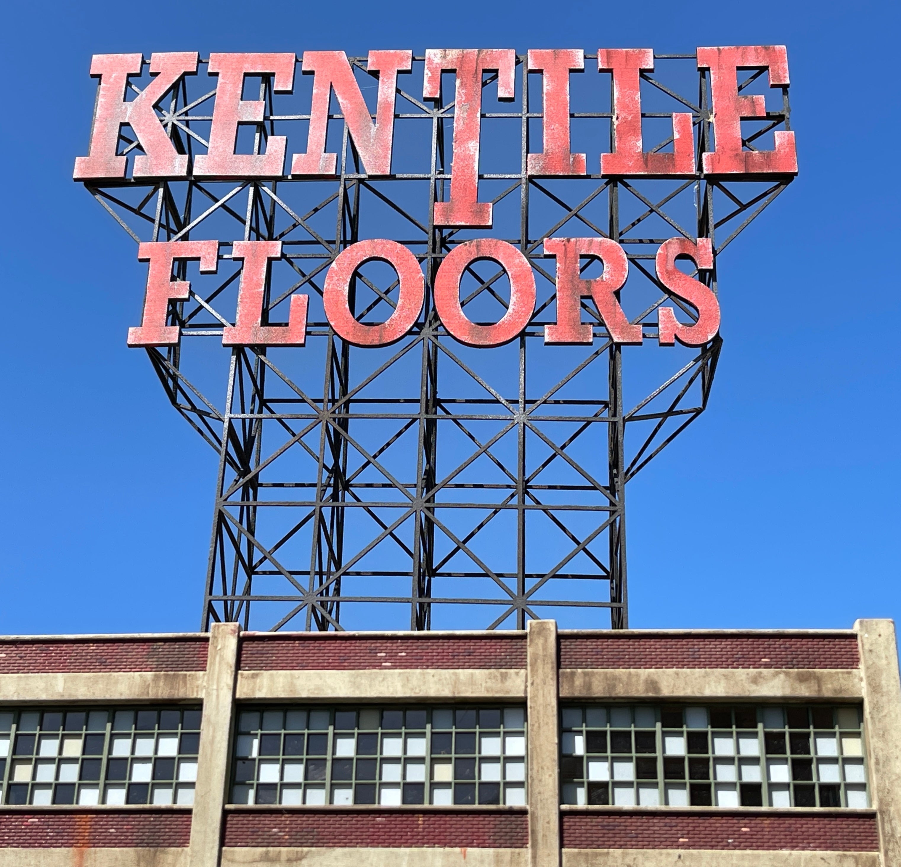 KENTILE FLOORS ROOFTOP SIGN / FRAME - HO / O / N Scale Kit