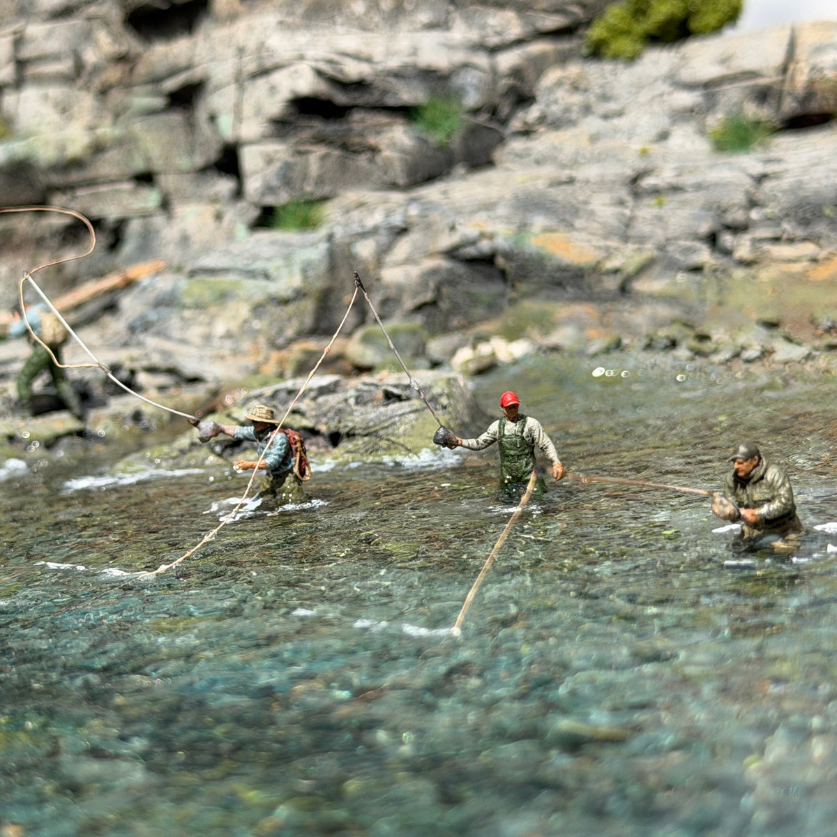 Fly Fisherman- HO Scale Figures (Set of 5)