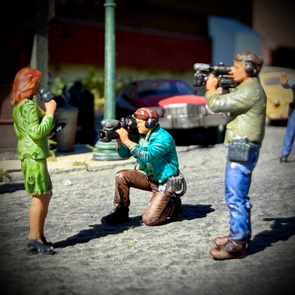 News at Six - News Crew- HO Scale Figures (Set of 3)