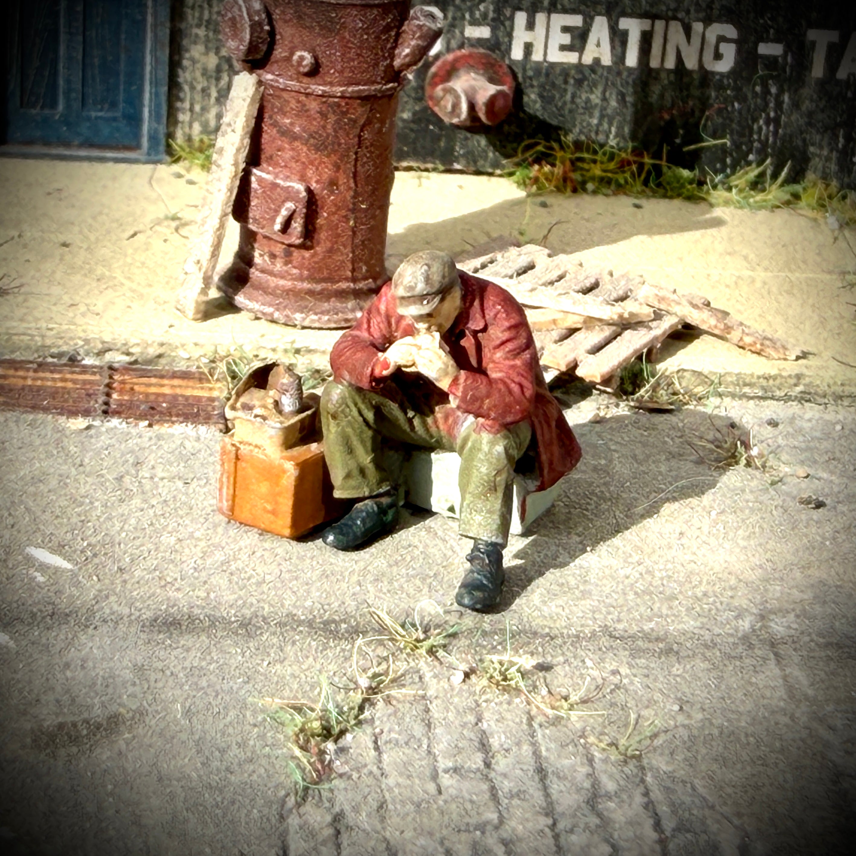 Lunch for One - HO Scale Figure