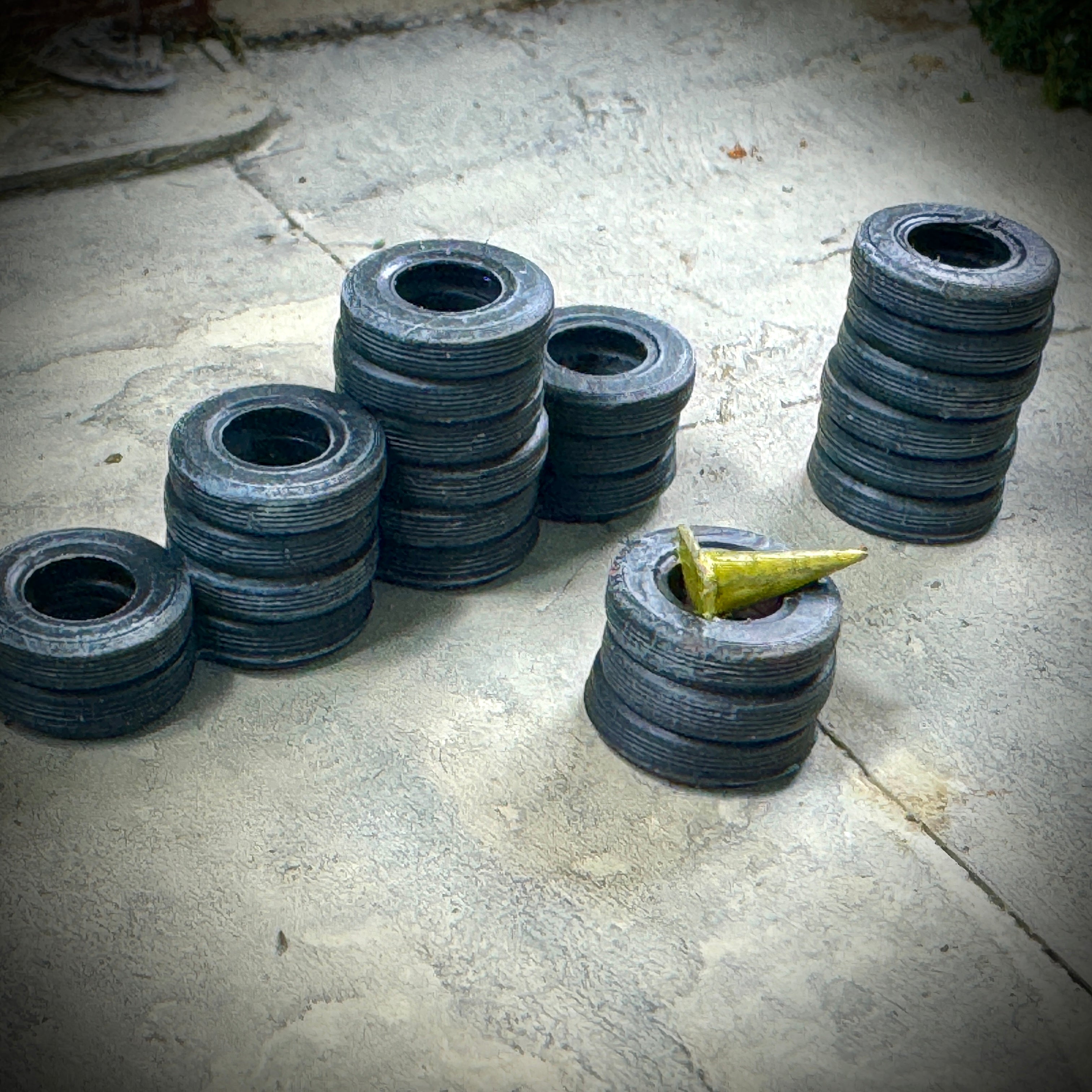 Tire Set - Resin Detail Part HO Scale
