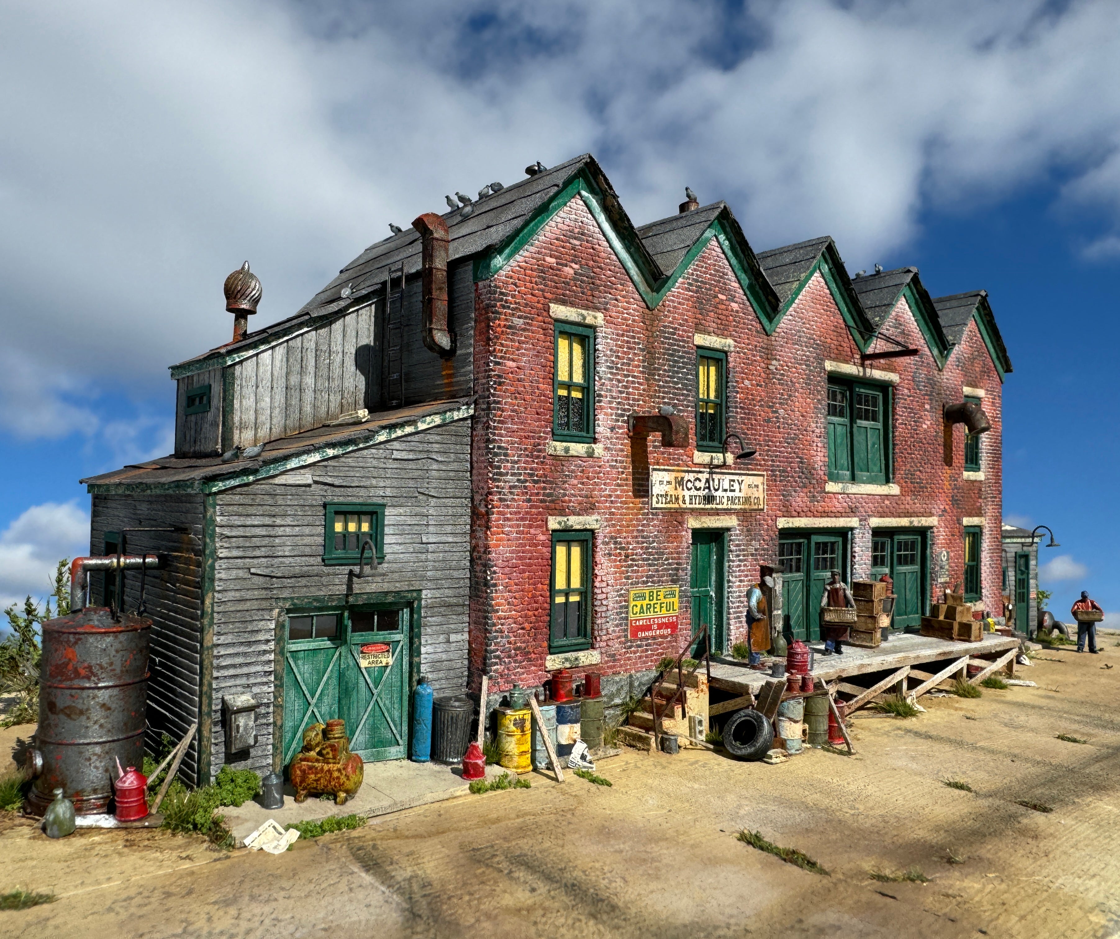 McCauley Steam & Hydraulic Packing Co. - HO Scale Kit