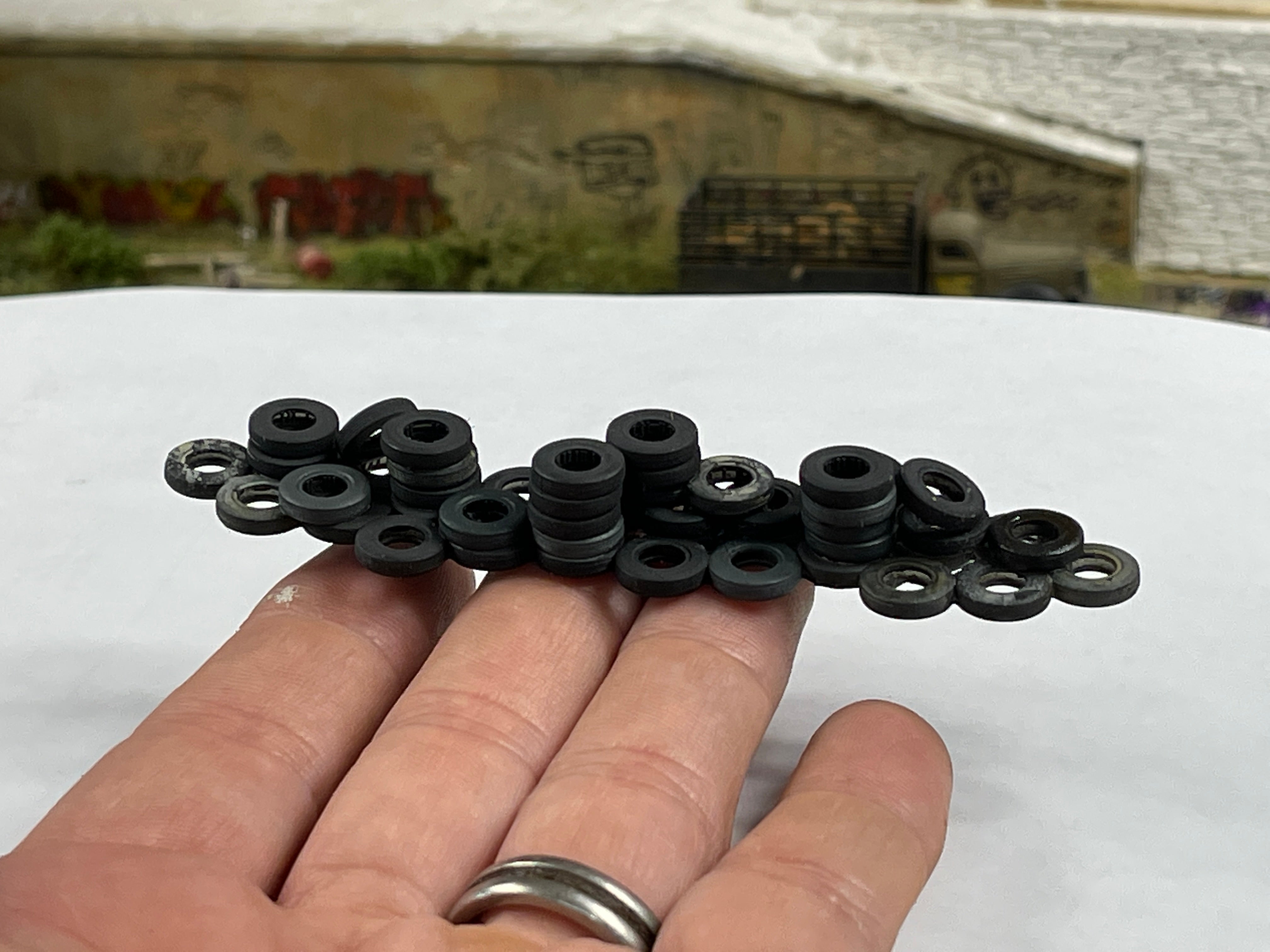 Long Tire Pile - Resin Detail Part HO Scale