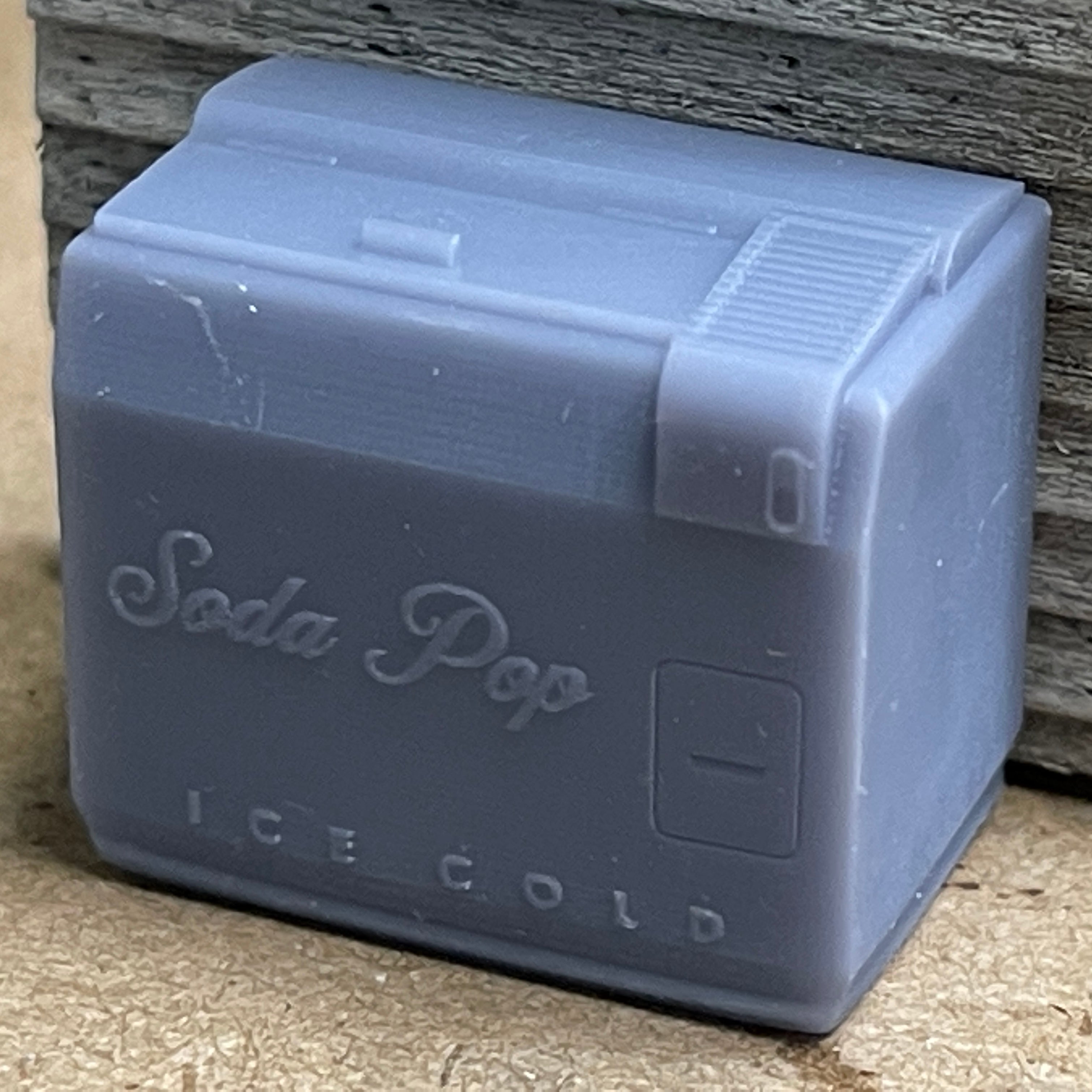 Vintage Soda Refrigerator -Top Loading (1)- Resin Detail Part O Scale