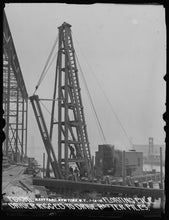 Load image into Gallery viewer, Floating Pile Driver -  HO Scale Kit