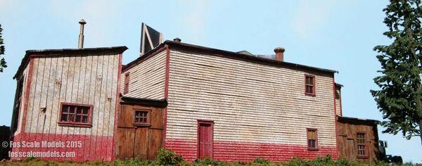 Darnell's Auto Body - HO Scale Kit