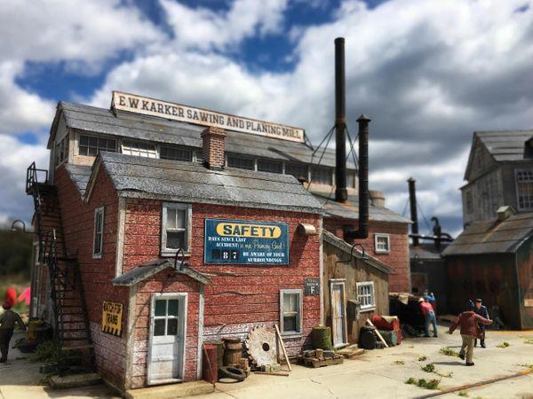 E.W. Karker Saw & Planing Mill - HO Scale Kit