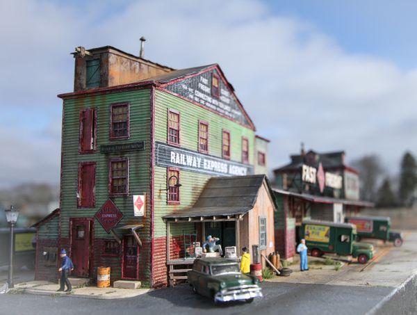 R.E.A. Freight House - HO Scale Kit