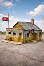 Load image into Gallery viewer, Sunnyside Grill- HO Scale Kit