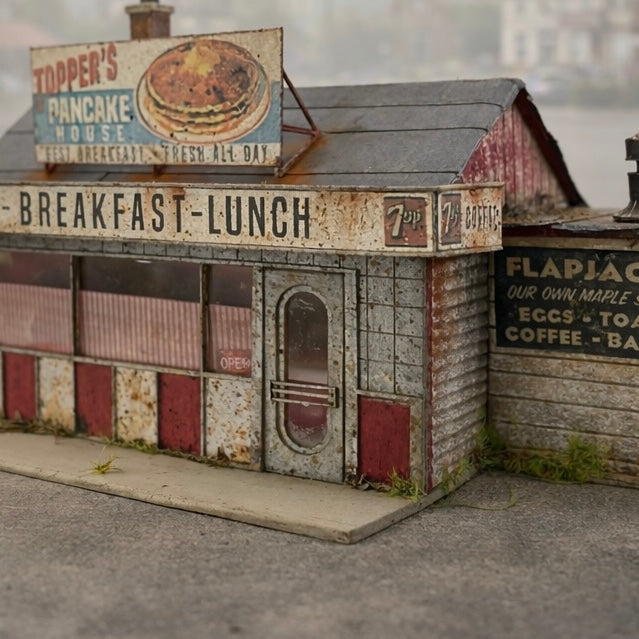 Topper's Pancakes- HO Scale Kit