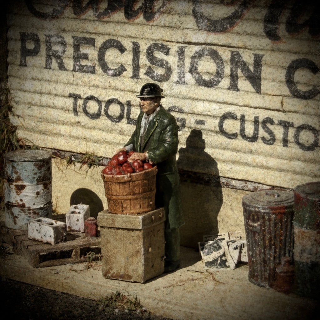 Fresh Apples - HO Scale Figure