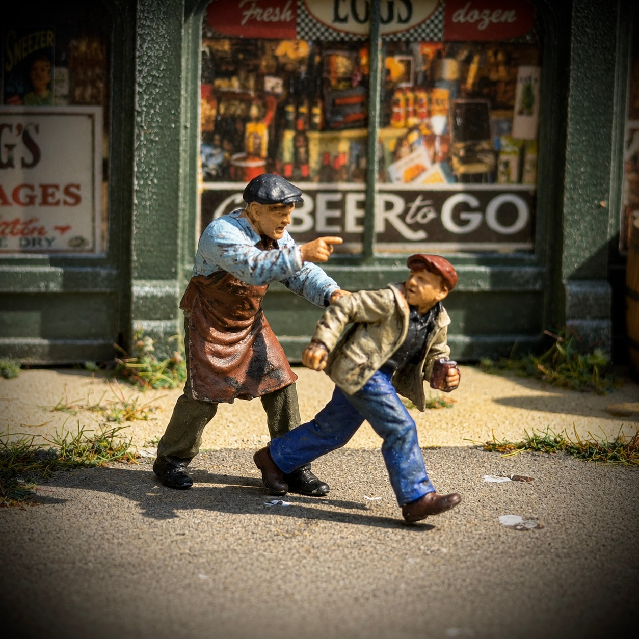 Shoplifter! - HO Scale Figures (set of 2)