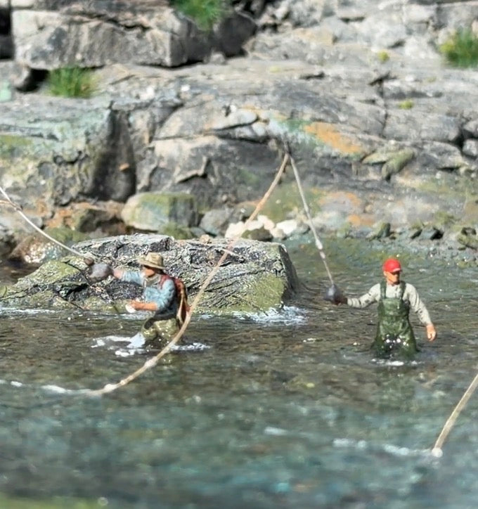 Fly Fisherman- HO Scale Figures (Set of 5)