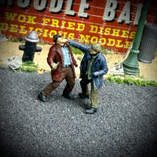 Load image into Gallery viewer, Hobo Fight - HO Scale Figure