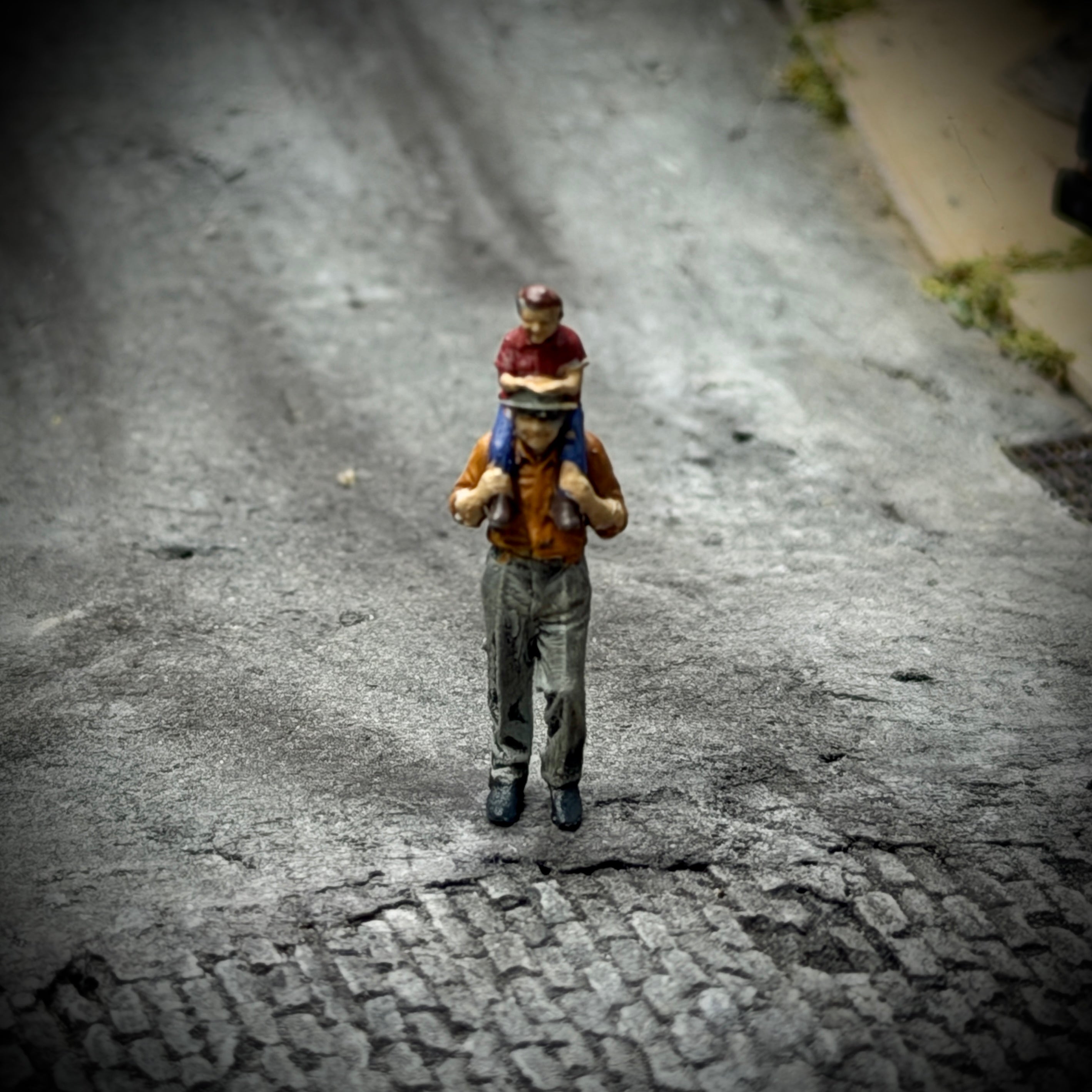 Riding High- HO Scale Figure