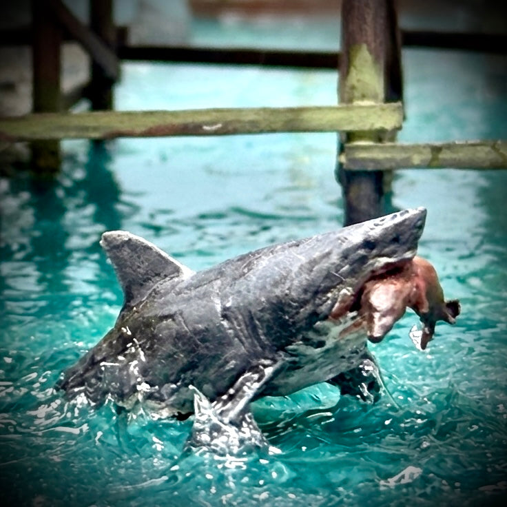 Shark Vs. Sea Lion -  HO Scale Figure
