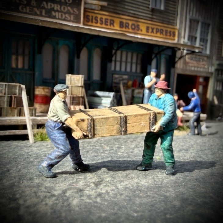 Two Man Crate - HO Scale Figure
