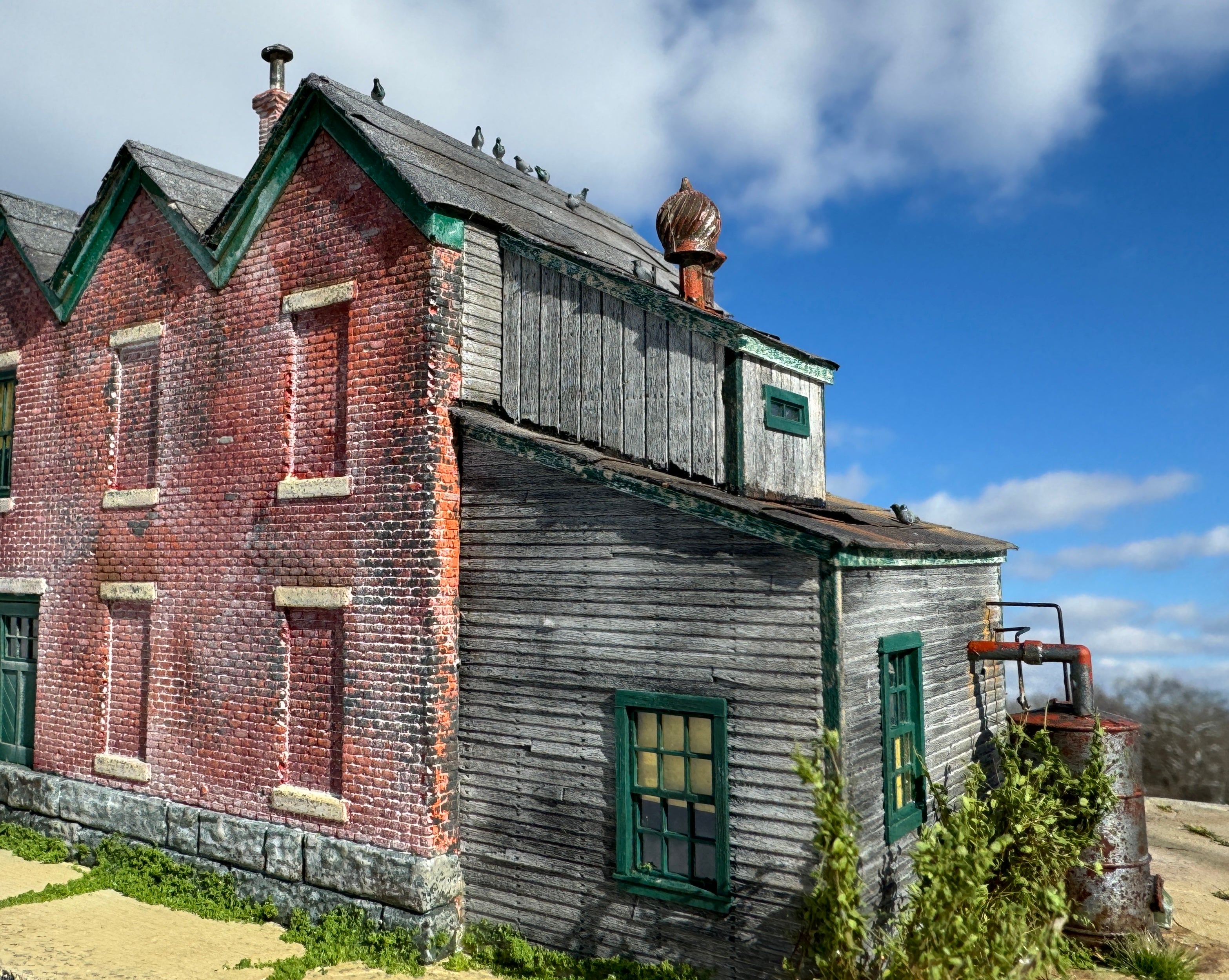 McCauley Steam & Hydraulic Packing Co. - HO  Scale Kit