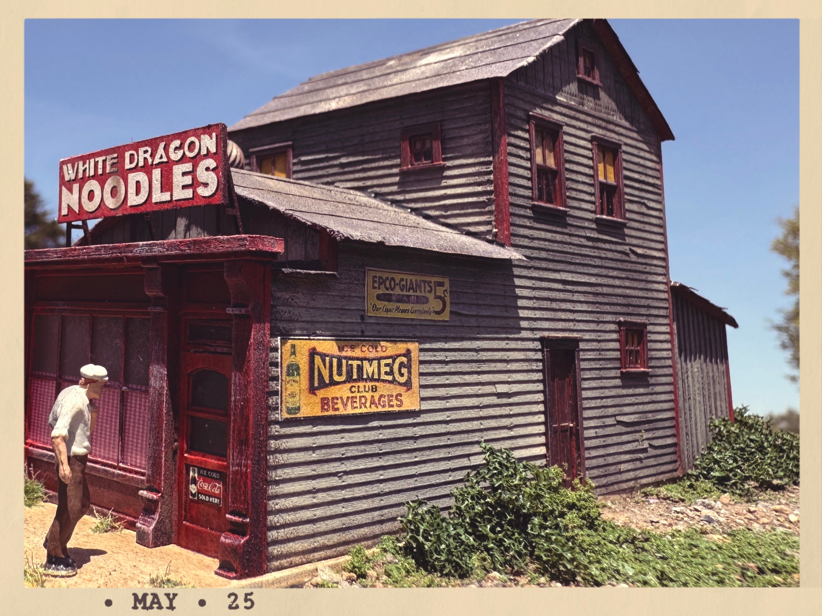 Noodle Bar &  Massage Parlor - HO  Scale Kit