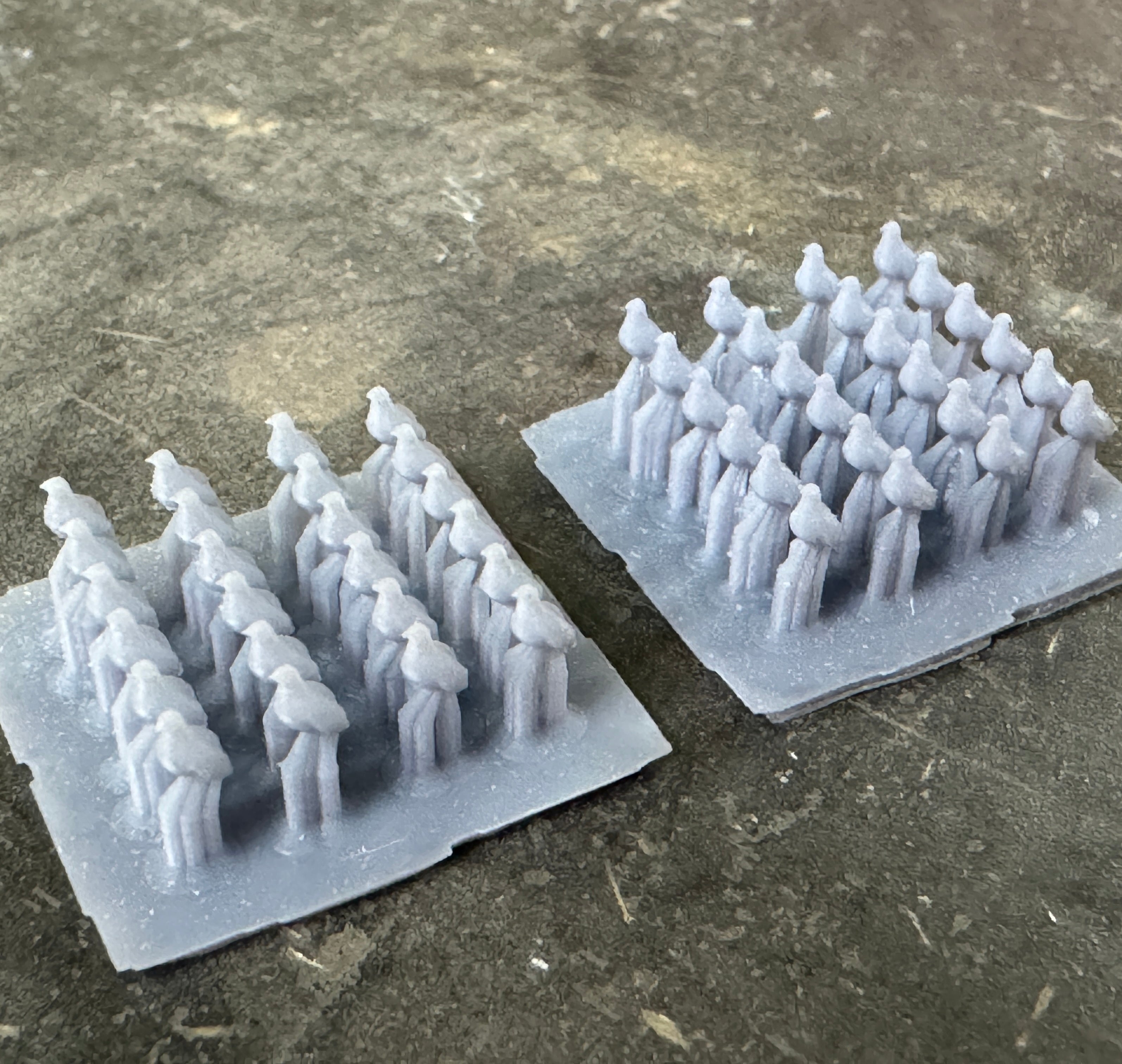 Pigeons  - Resin Detail Part HO Scale