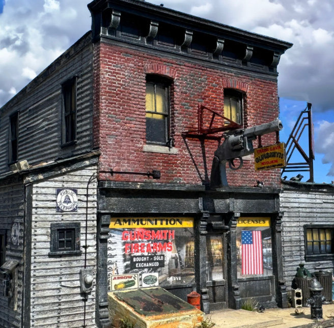 Frank Lava Gunsmith - HO  Scale Kit