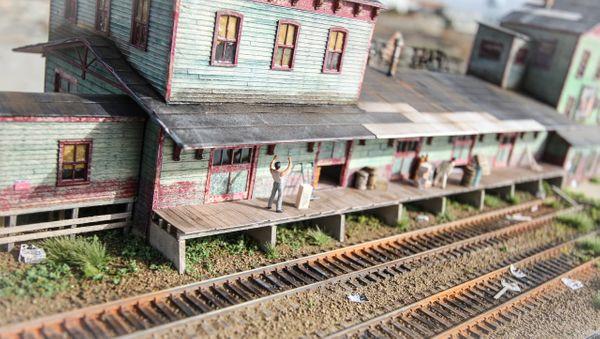 R.E.A. Freight House - HO Scale Kit