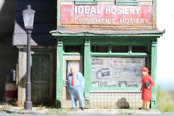 Ideal Hoisery - HO Scale Kit