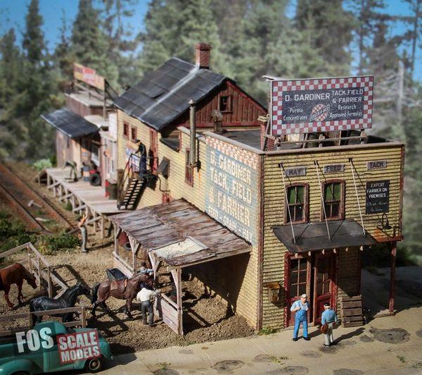 Gardiner's Tack, Field & Farrier - HO Scale Kit