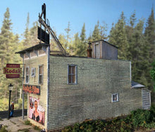 Load image into Gallery viewer, Lamont Photo &amp; Film - HO Scale Kit