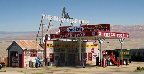 Mud Flap Cafe & Truckstop - HO Scale Kit